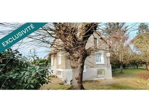 Coup de coeur assuré pour cette maison familiale proche de toutes commodités.