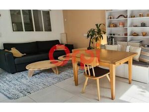 Location appartement  m² T-3 à Lambesc  1 125 €