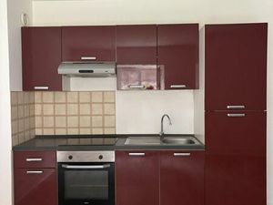 Appartement T2 à louer - 2 pièces - 41 78 m2 - Aurillac - 15 - AUVERGNE