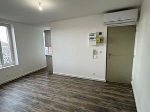 T2 Centre ville de saint Sulpice