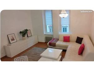 Location 2 pieces Contades