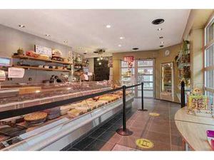 Propriété commerciale avec maison à vendre dans le centre de