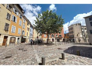 Vente appartement 8 pièces 120 m² Vallauris (06220)