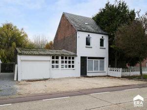 Maison prête à emménager dans un endroit calme et verdoyant