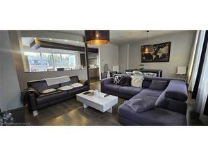 Superbe et spacieux triplex de 210m² en plein centre-ville