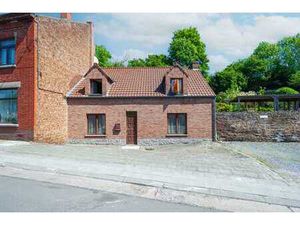 Maison 3 faç. à parachever - 4 chambres avec jardin!