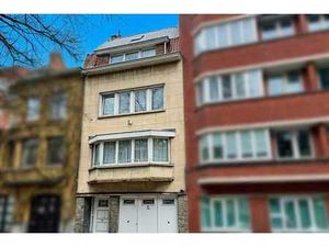 JETTE : Maison unifamiliale 5 chambres avec jardin + garage