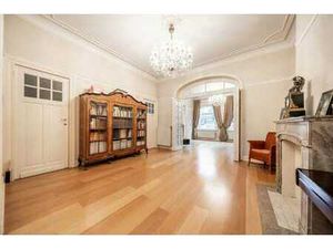 Maison de maître d’exception avec jardin – Square François R