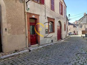 Vente maison 219 m² Vierzon (18100)
