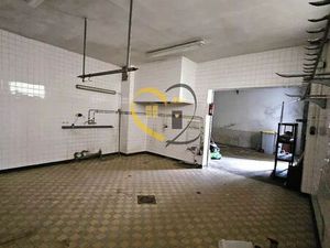 Vente garage 76 m² Saint-Martin-d'Auxigny (18110)