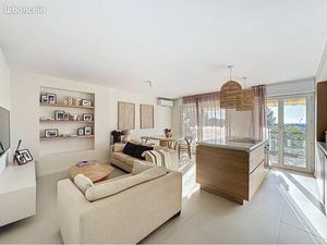 Saint-Raphaël – Superbe 3 pièces avec vue mer  terrasse et piscine