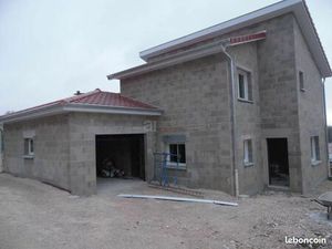 Maison 4 pièces 105 m²