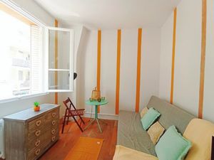 STUDIO MEUBLE A LOUER PORTE DE SAINT CLOUD