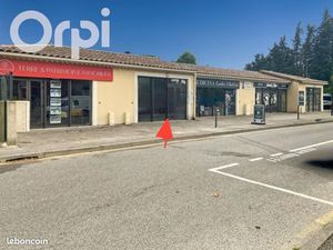 Local commercial 60 m²
