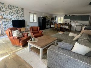 Superbe maison à finir mais habitable avec beaucoup de potentiel