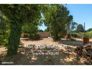 Terrain 2 200 m² Rians