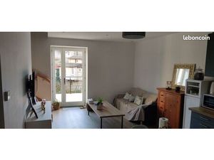 Maisonnette avec jardin