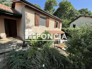 Villa 7 pièces 175 m²