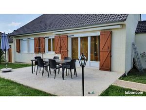 Maison avec Jardin à Champs sur Yonne