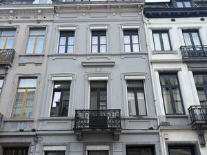 Bel appartement lumineux 2 ch  balcon 95 m²