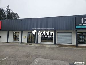 Local commercial 361 m² Bourg-en-Bresse