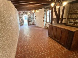 Local commercial 60 m² – Ancien restaurant plein de charme – Romilly-sur-Seine