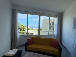 Studio 1 pièce 42 m²