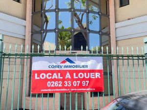 Local d'activité de renom en centre ville de Saint Paul