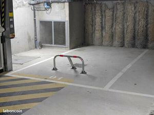 Parking Orsay Le Guichet RER B