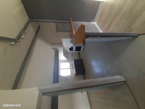 Loue T3 50M2 à LAGUIOLE