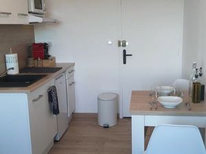 T1 bis meublé (charges élec et eau comprises)