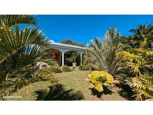 Villa F5 lumineuse  très ventilée  VUE DEGAGEE avec aperçu mer - Hauteurs de COLIN