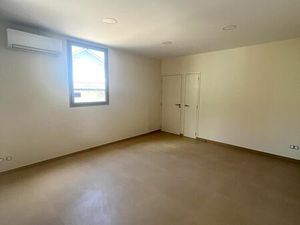 À LOUER- Local commercial de qualité  idéal pour activité de bien être ou de la santé