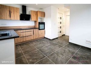 Studio 1 pièce 27 m²