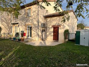 MAISON Dans résidence sécurisée piscine