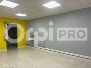 Local commercial 112 m²