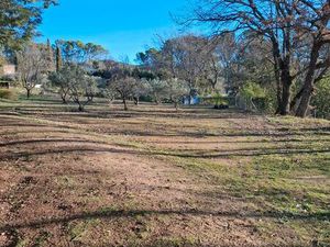 Terrain de 10700 m² à vendre