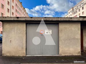 Parking/box 45 m² GAP