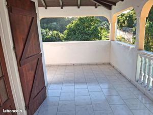 Maison F4 haut de villa