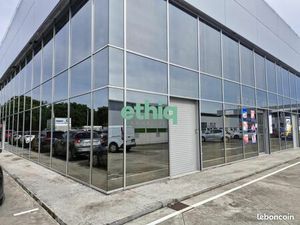 Local commercial 80 m²