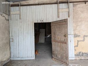 Parking/box 108 m² Angoulême