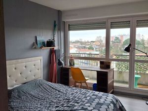 Chambre à louer chez particulier