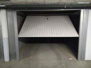 Box Parking Garage