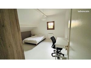 Chambre à louer - 17m2 - Jardin et parking - 50m du tram B