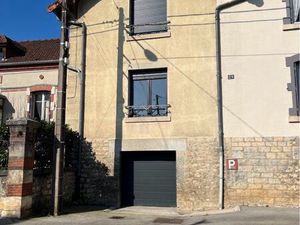 Maison de ville rue des Cras