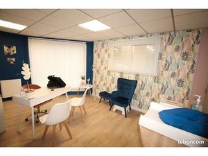 Local commercial 50 m² PLERIN