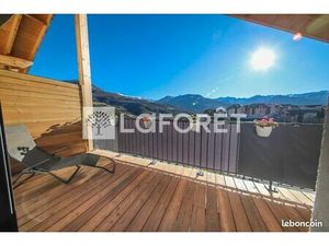 Appartement 3 pièces 94 m²