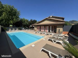 Camping 12600 m² Millau