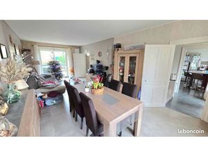 Belle maison T6 de 162 m² à 30 minutes de Dijon