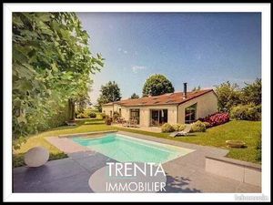 Maison 7 pièces 239 m²